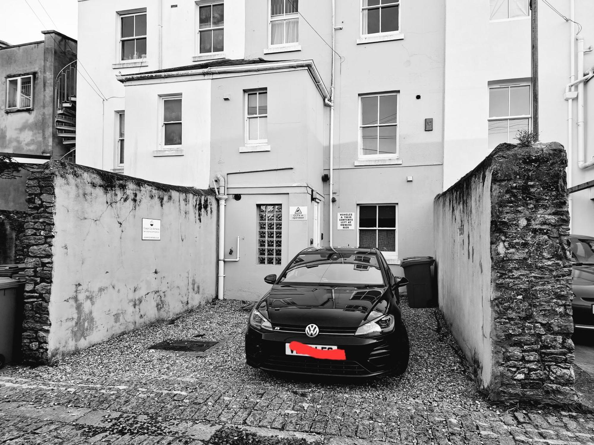 Harbour Court Plymouth - Free Parking - Tucked Away On The Barbican With Courtyard - By Ocean City Retreats Exterior photo